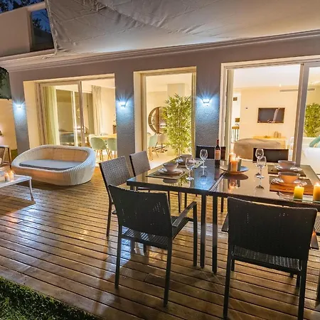 Villa Las Bovedas Guadalmina Luxury Retreat *